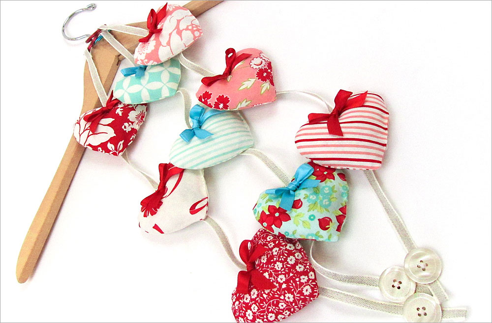 Sachet With String Hearts on a String Sachets - Sew4Home