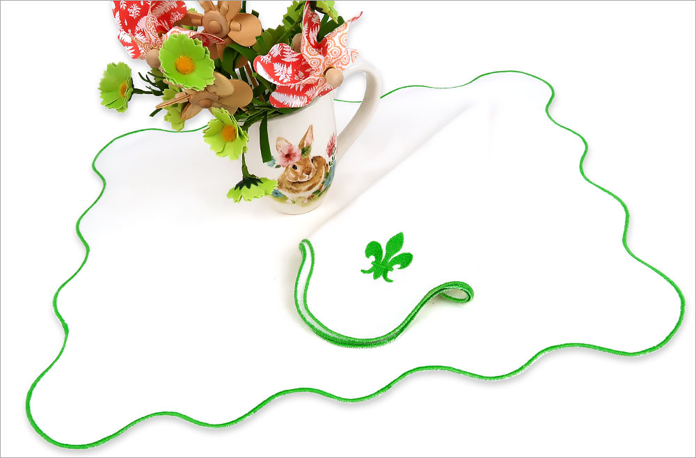 Set of 2 placemats with scalloped edge Kitchen linen main image 1